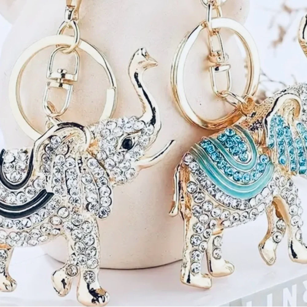 Elegant Gold Tone Elephant Keychain
